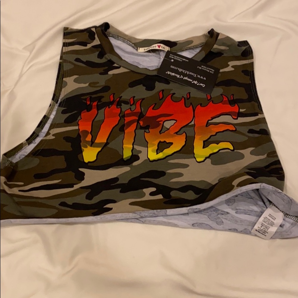 Crop top